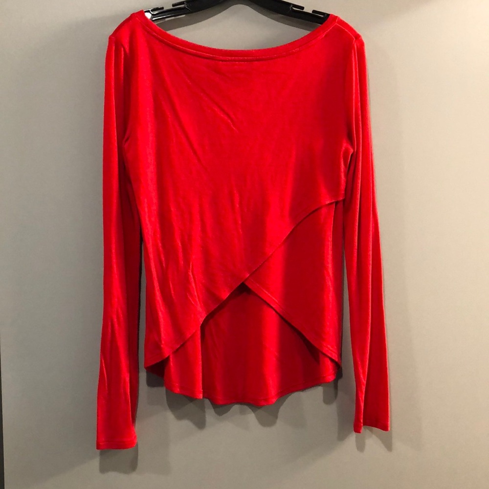 Red crisscrossed back long sleeve shirt